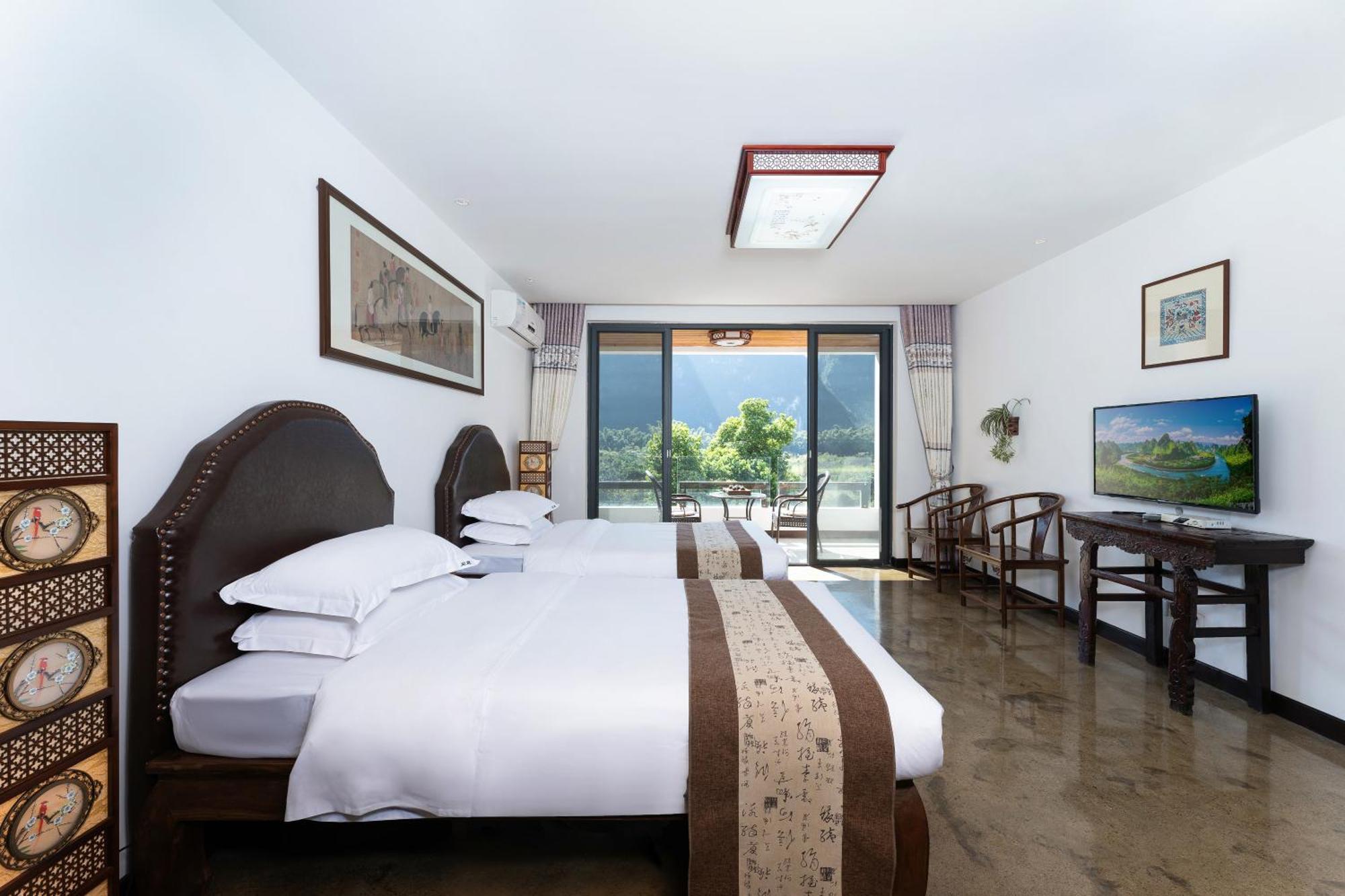 Leisure Courtyard Hotel Yangshuo-Free Shuttle Bus To Yangshuo Station Stay 2 Nights One Way Екстер'єр фото
